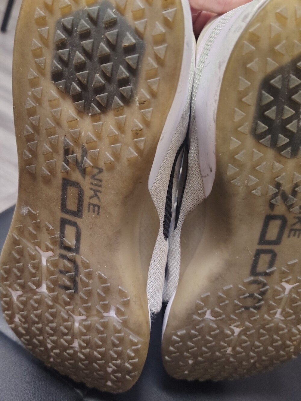 Nike Air Zoom Light Gray and Black Low-Profile Training Shoes 8.5 - Picture 3 of 6